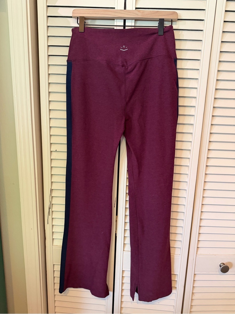 Beyond Yoga Spacedye High Waist Bootcut Pants XL Burgundy Wine - Picture 4 of 7